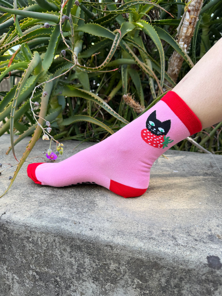 ADULT Strawberry Cats Socks
